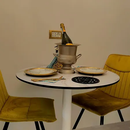 Phoenix Nest Constança