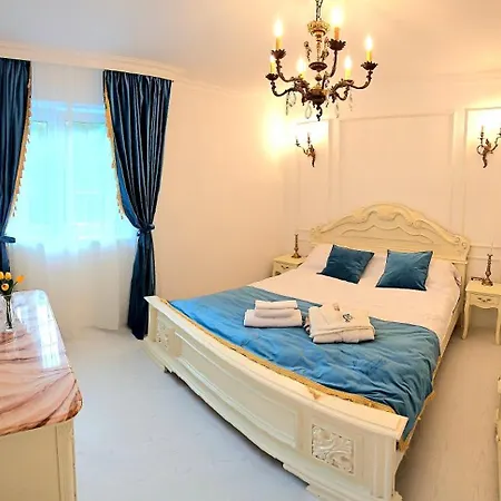 Phoenix Nest Elegant 2-bedroom Self Check-in Near Port & Old Town Apartament