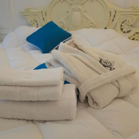 Apartament Phoenix Nest Elegant 2-bedroom Self Check-in Near Port & Old Town Konstanca