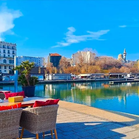 Phoenix Nest Elegant 2-bedroom Self Check-in Near Port & Old Town Appartement *