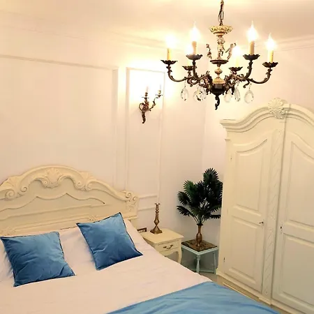 Lejlighed Phoenix Nest Elegant 2-bedroom Self Check-in Near Port & Old Town