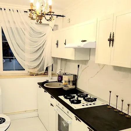 Phoenix Nest Elegant 2-bedroom Self Check-in Near Port & Old Town Appartement