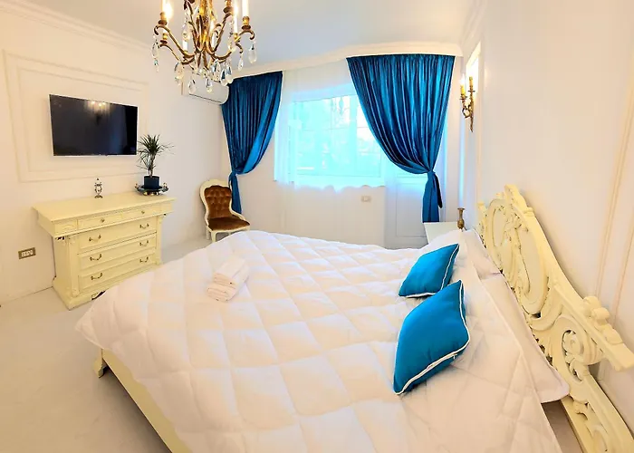 Phoenix Nest * Constanţa